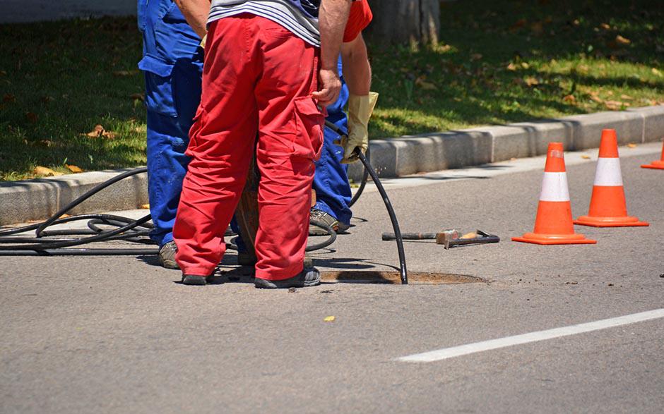 déboucheur de canalisations Suresnes