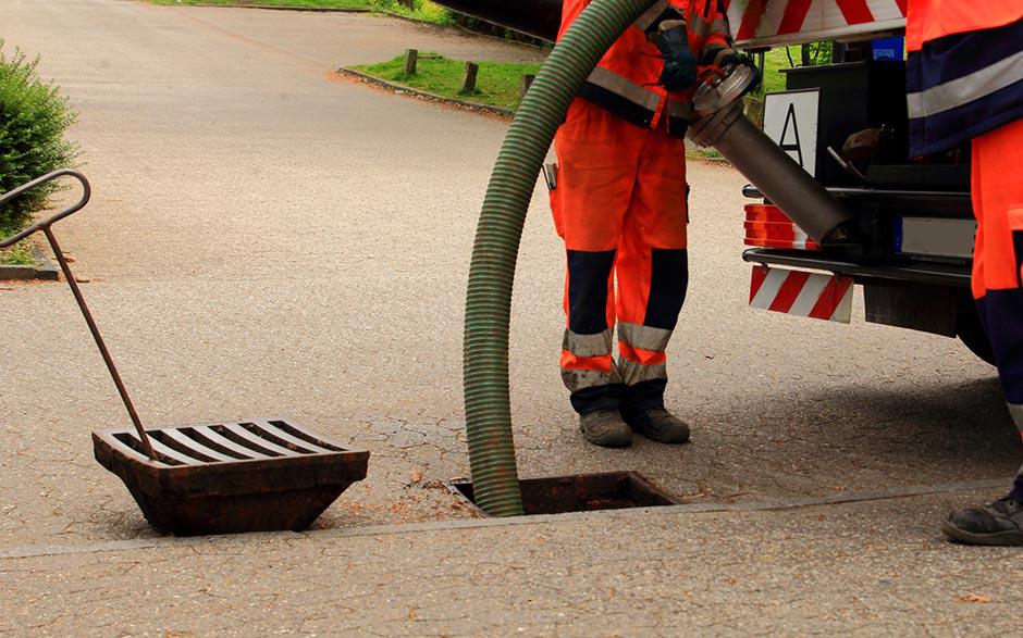 déboucheur de canalisations Suresnes